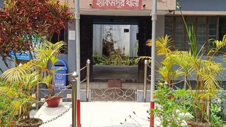 হিলিতে পুলিশের অভিযানে ৭ মাসে আটক ৪৫২