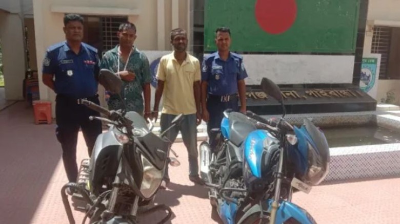 গাইবান্ধায় চোরাই মোটরসাইকেলসহ গ্রেফতার-২