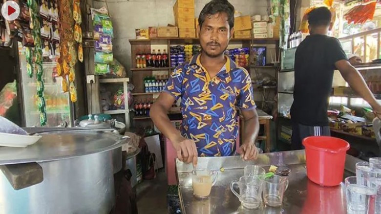 লালমনিহাটে ‘মালাই চা’-তে ভাগ্য খুলেছে হযরত আলীর