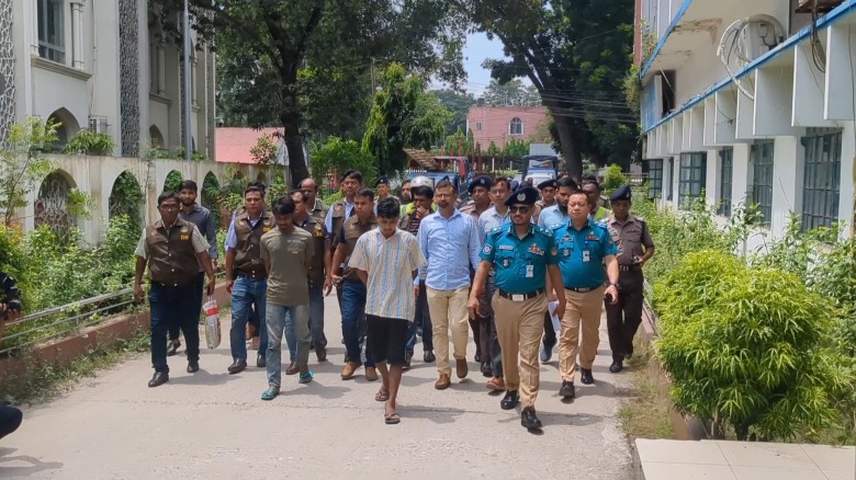 রংপুরে চারজনকে হত্যার ঘটনায় আটক ২