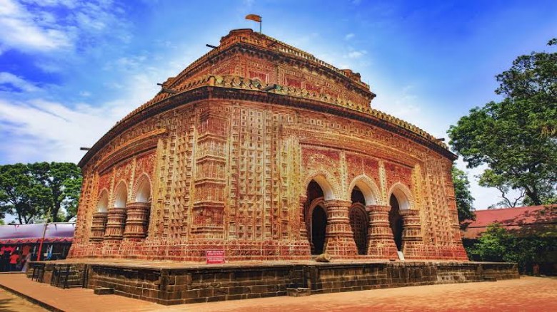 ইতিহাস ও ঐতিহ্যের জনপদ দিনাজপুর