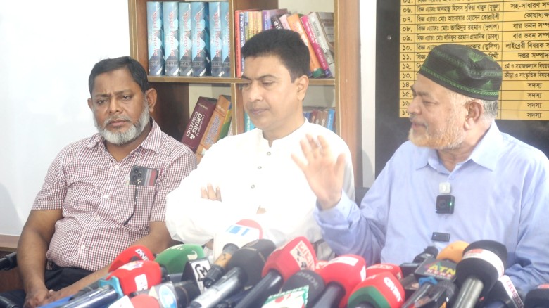 ৪ খুনের আসামির পক্ষে আইনি লড়াই না করার ঘোষণা দিয়েছে রংপুর আই