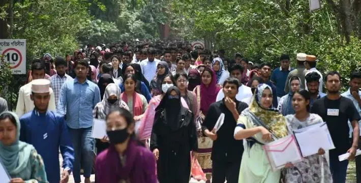[বেরোবিতে গুচ্ছভুক্ত বিশ্ববিদ্যালয়সমূহের ‘বি’ ইউনিটের ভর্তি পরীক্ষা অনুষ্ঠিত]